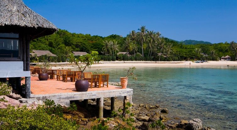 WHALE ISLAND RESORT